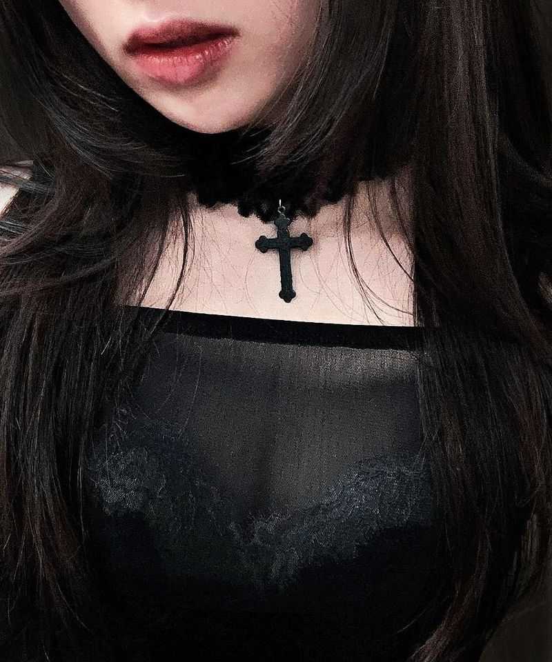 Gothic Cross lace choker
