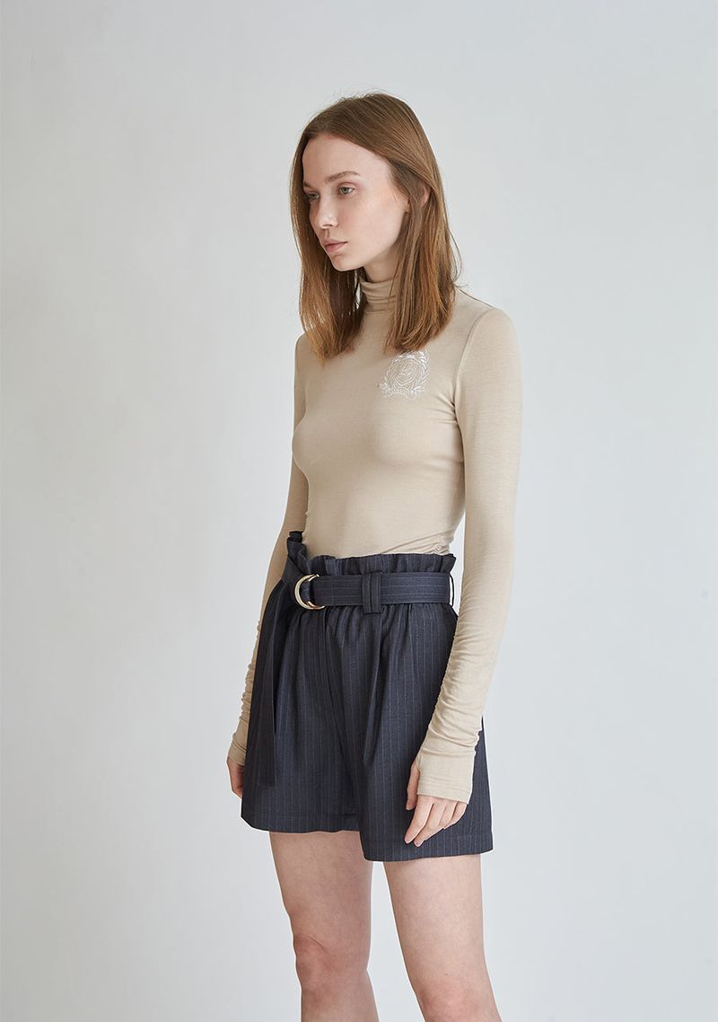 UNIVERSITY LOGO EMBROIDERY SHIRRING TURTLE NECK