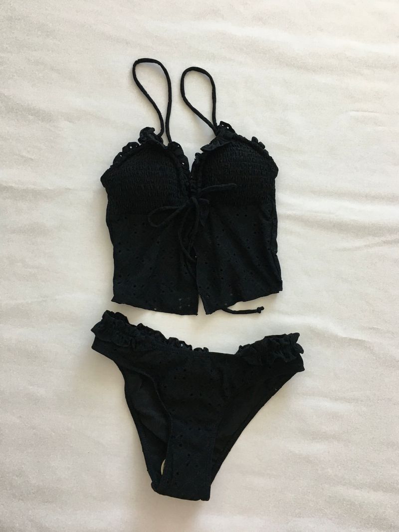Punching Ribbon Bikini (2 colors)