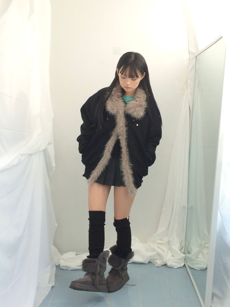 Shoulder collar loose knitwear