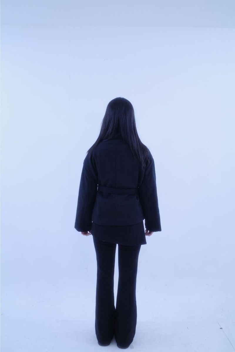 Yuni high neck wool short coat