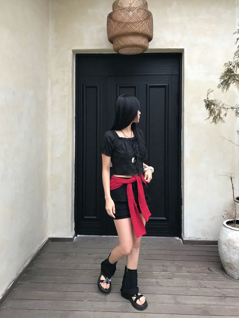 Lovely Note Two-Way Square Neck Off Shoulder Ribbon BLouse