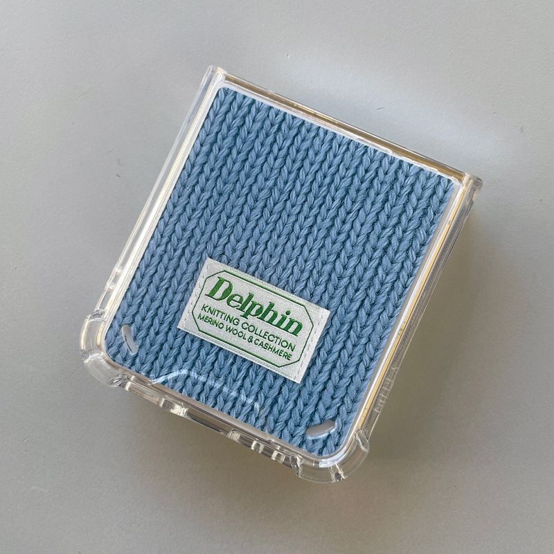 LABEL KNIT HARD JELL CASE_BLUE