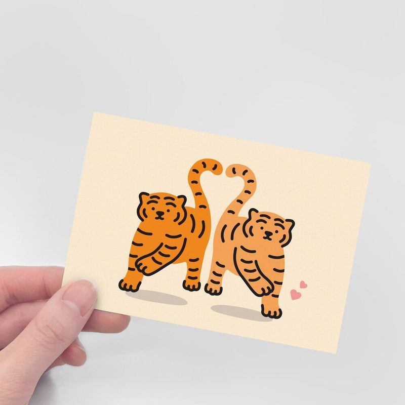 HEART TIGER POST CARD
