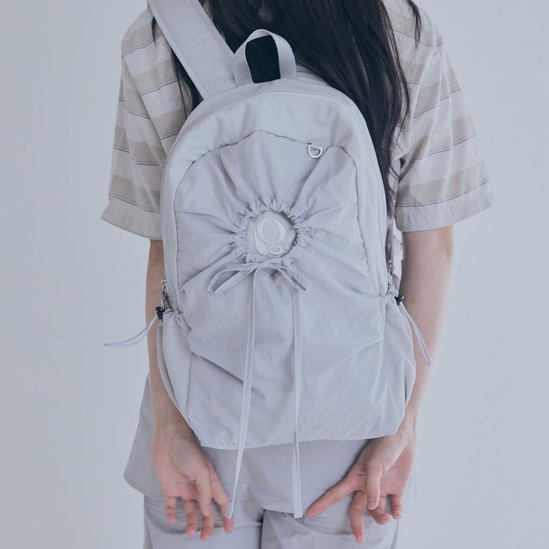 hole string po backpack (light grey)