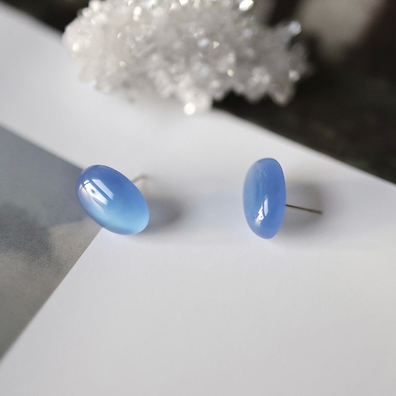 Good Day Blue Agate Oval Pierce handmade