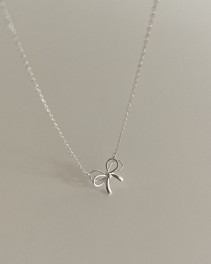 Fondu ribbon necklace (silver)