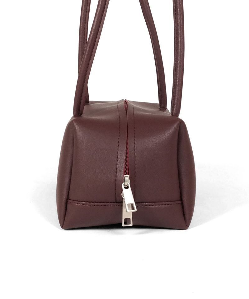 aoki_Burgundy_Eye