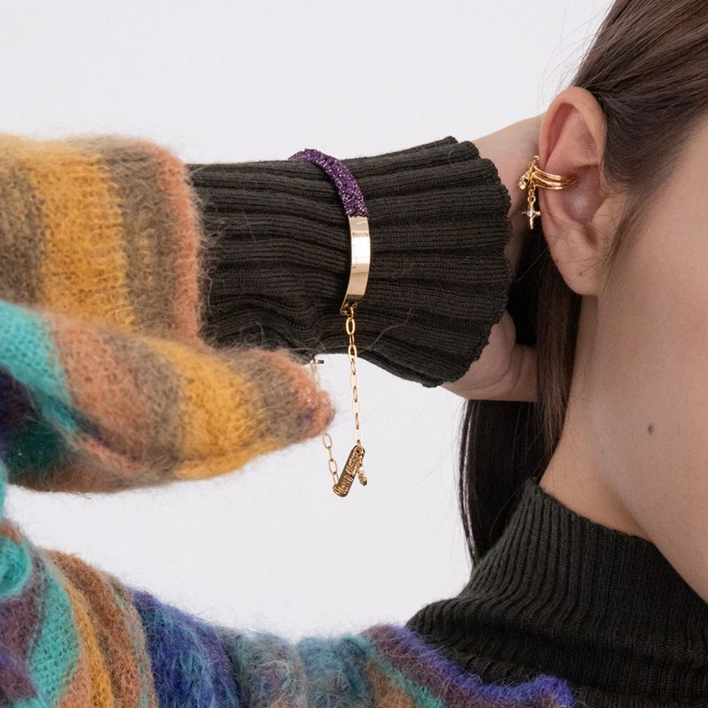 MerryMotive(メリーモチーブ)の「Knitting with drop chain bangle bracelet (Gold)(Accessories)」