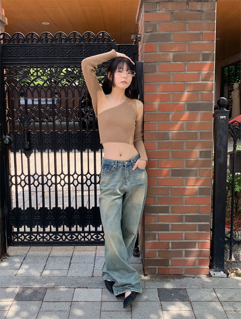 BACK POCKET WIDE JEANS