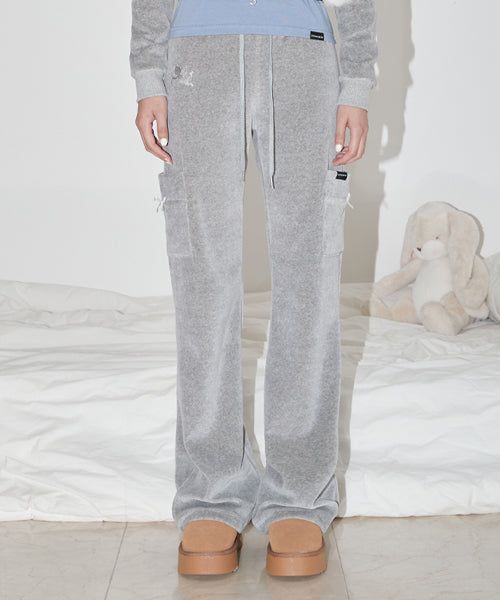 ZIZEMUSEUM（ジゼミュージアム）の「VELVET TRAINING BOOTS CUT PANTS (MELANGE GRAY)（Pants）」