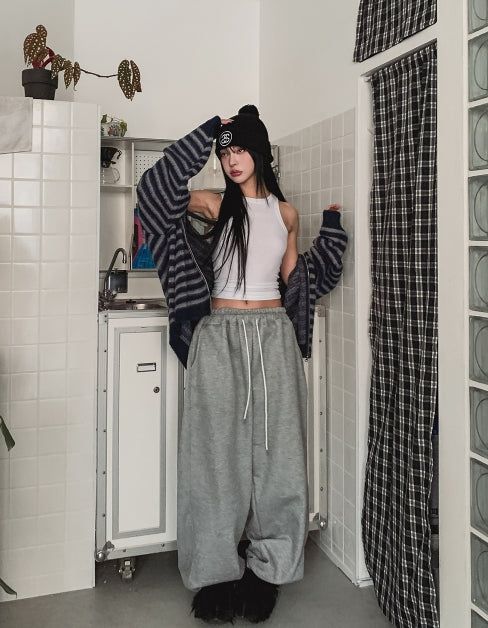 Tully Brushed Side Pintuck Balloon Jogger Pants