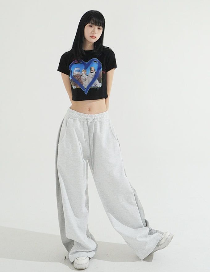 Moven Spray Cat T-shirt