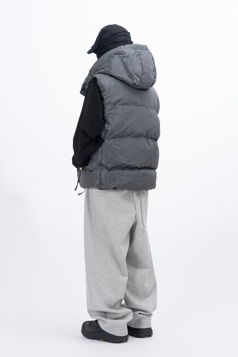Andra Wrinkle Hood Padded Vest