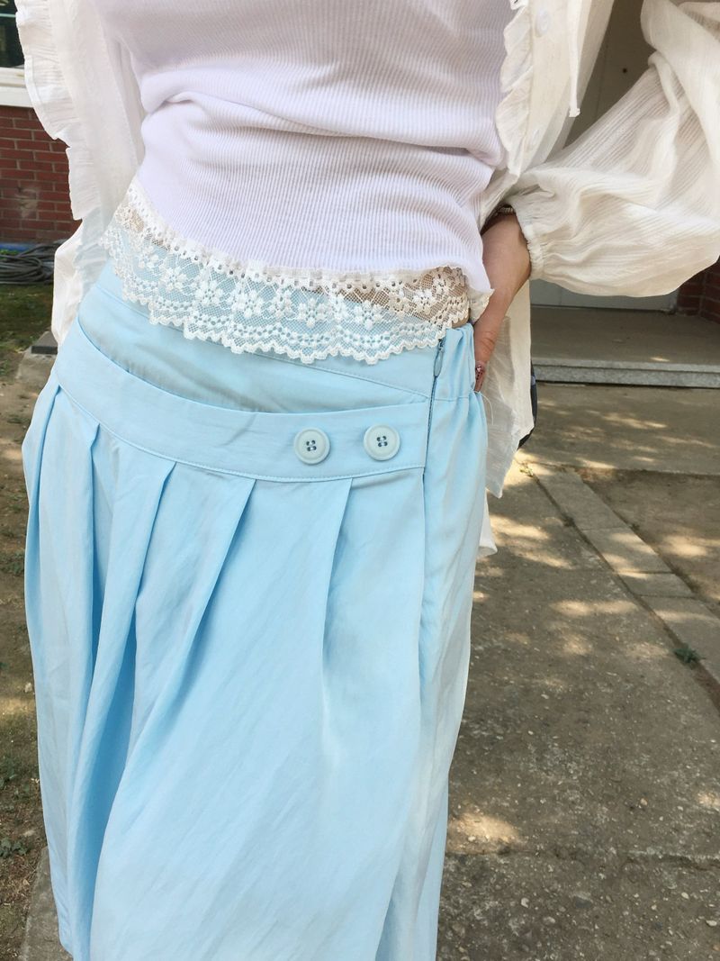 Button Minimal Pin-tuck Sagging Skirt (3c)