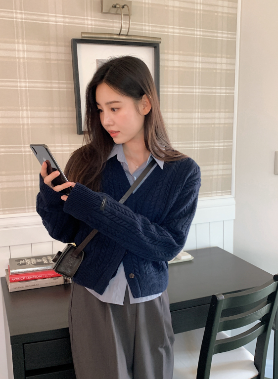Hidden Button Cable Wool Knit Cardigan (5color)