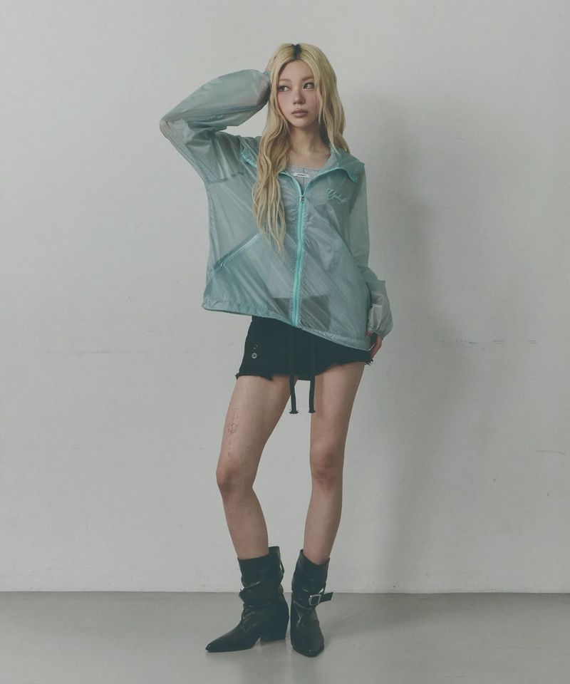 Air Sheer Asymmetrical Windbreaker [Mute Mint]