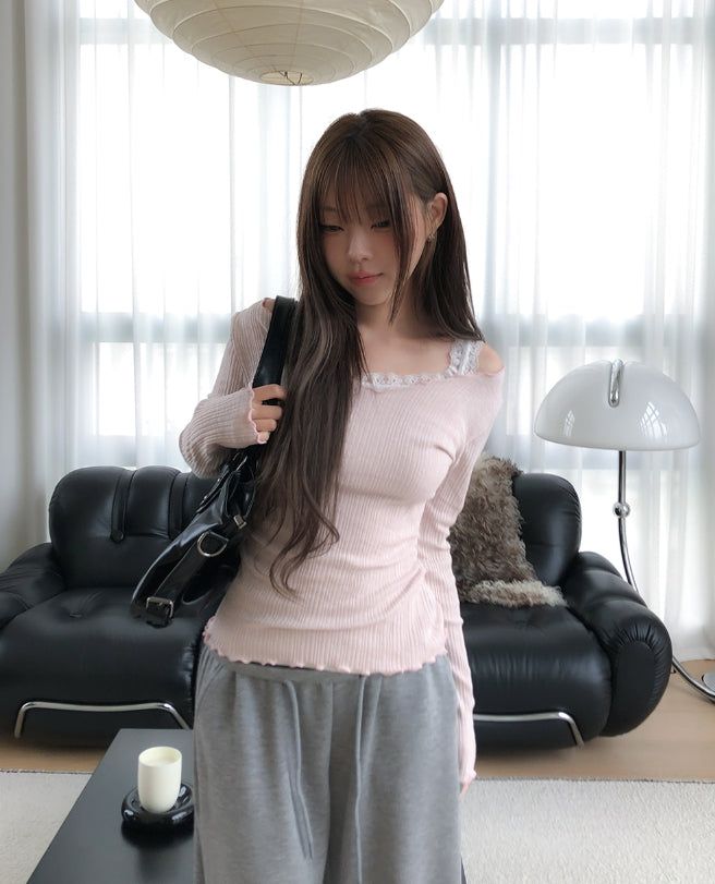 Heroni Ruffle Ribbed Long Sleeve
