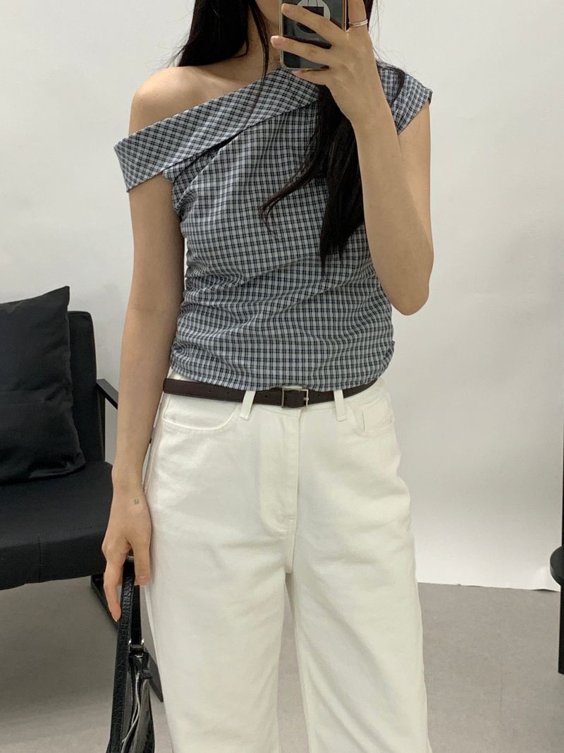 Sebit Check One-Off-Shoulder Blouse