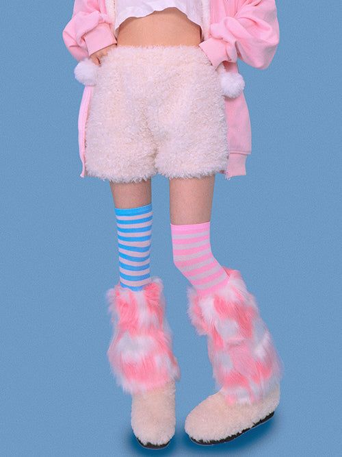 KUO（クーオ）の「mong-mong poodle shorts (2color)（Pants）」