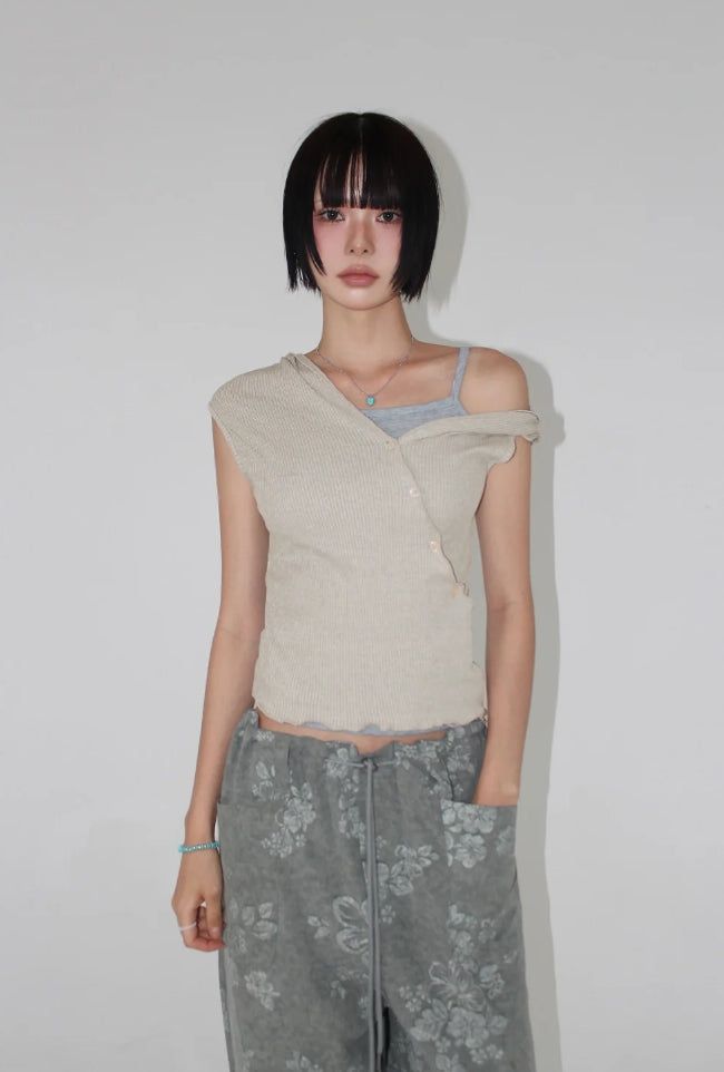 DIAGONAL BUTTON HOODED TOP