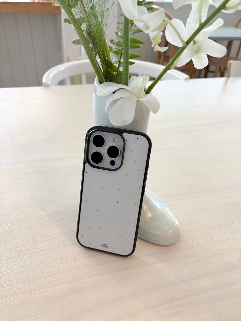 snowing phone case (ivory) 