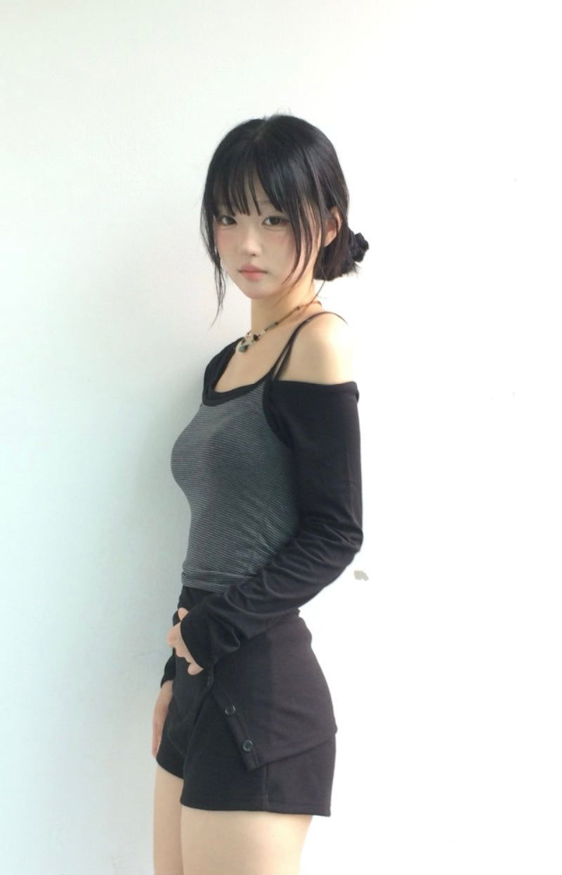 Striped mood layered t