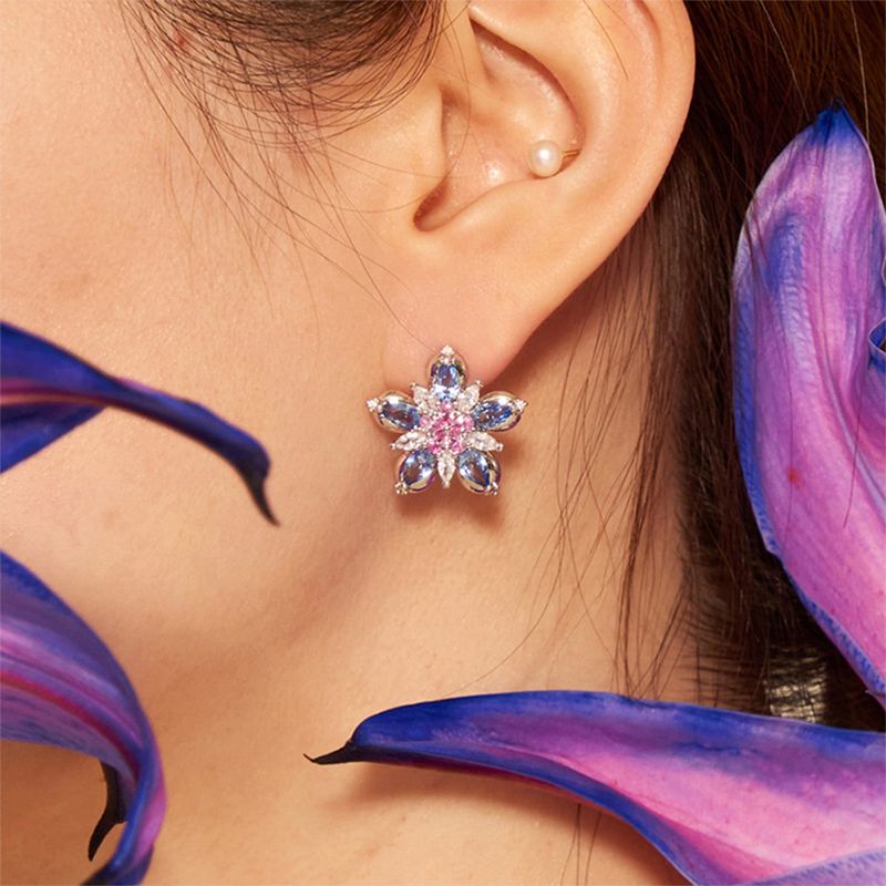BLUE FLORAL EARRING