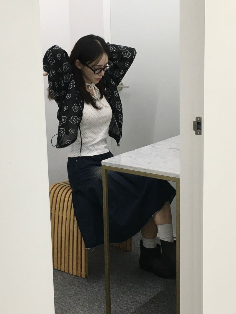 Airy Bloom Flower Zip-Up (3c)
