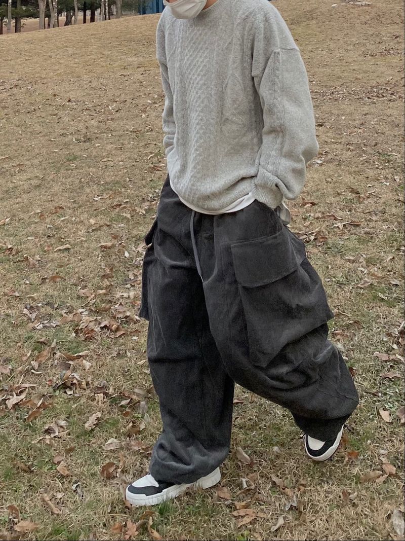 Golden balloon fit cargo pants 2C