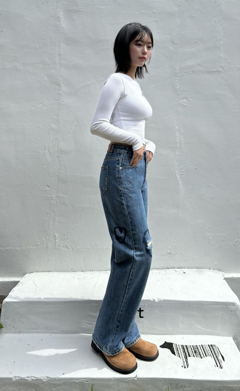 VINTAGE EMBROIDERED DENIM PANTS code 17911