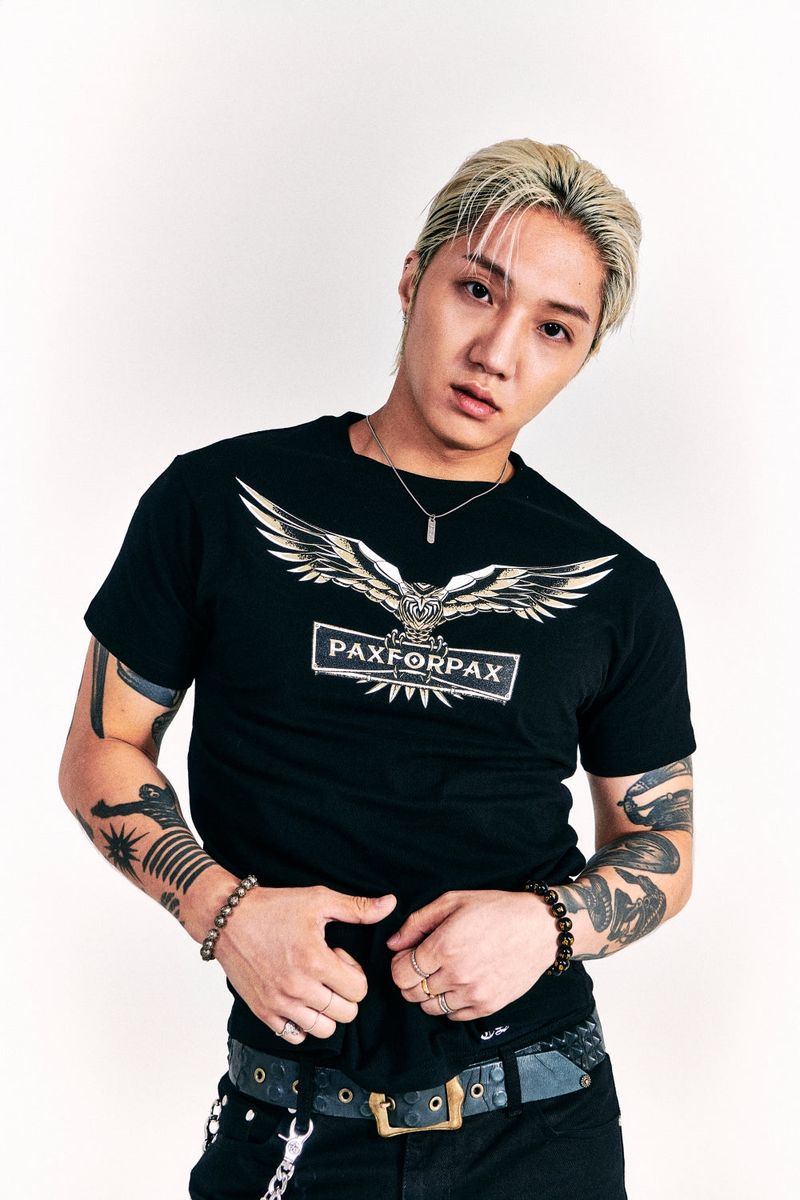 PAX SLIM LOGO T-SHIRT