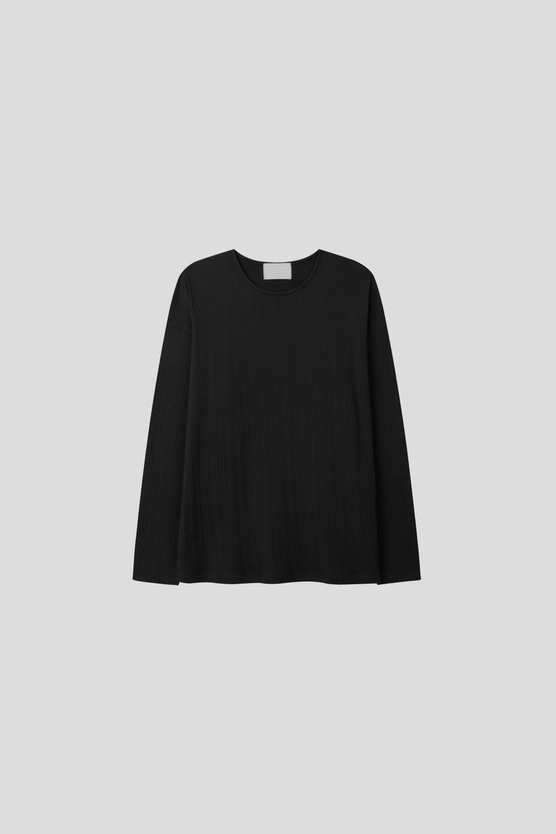 Lip u-neck long sleeve tee