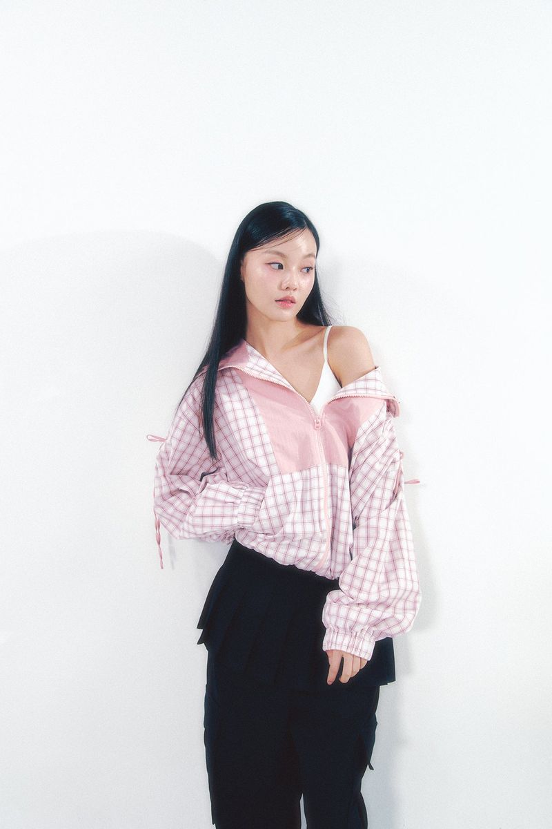 Check Ribbon Wind Breaker Pink