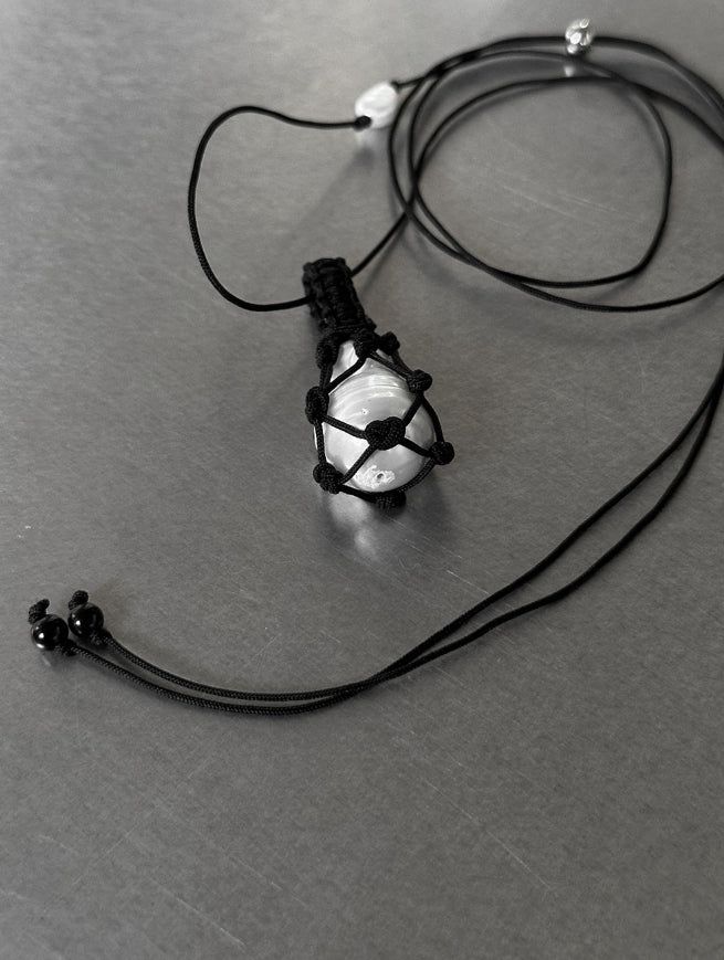 Freshwater pearl net long necklace