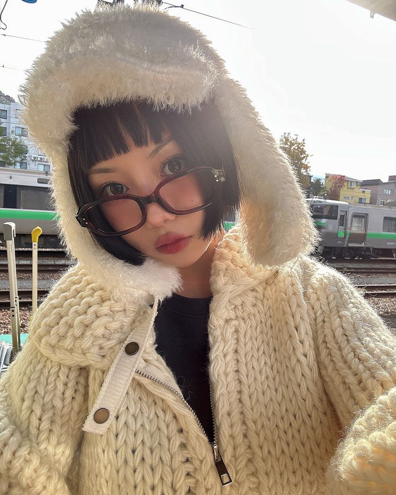 Earrings Roll Up Fur Truffer Hat