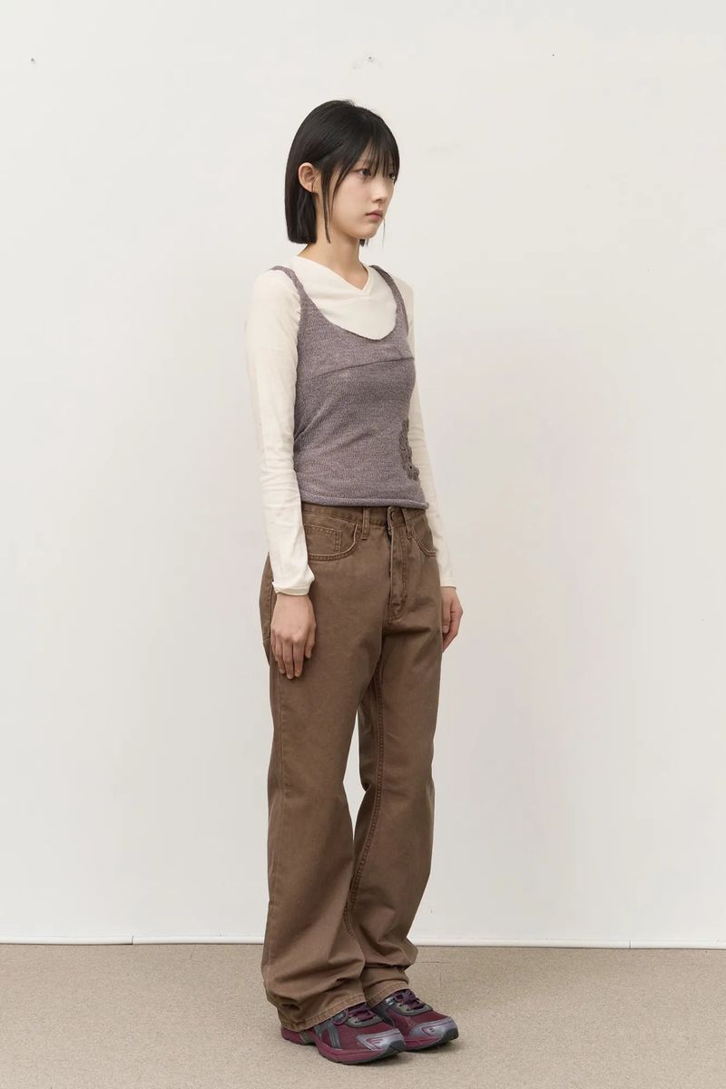 (W) Cheap V Top