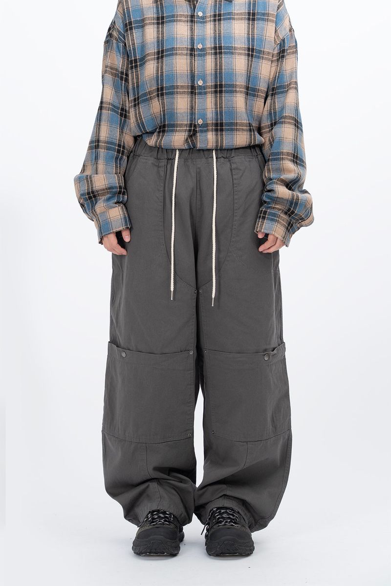 OAN(オアン)の「Niki Nee Pocket Cargo Pants(Pants)」