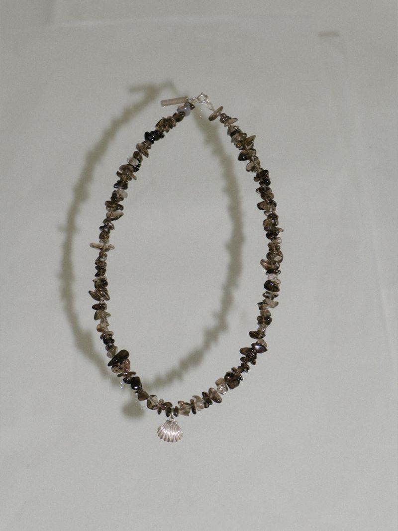 Aya necklace [smoke]