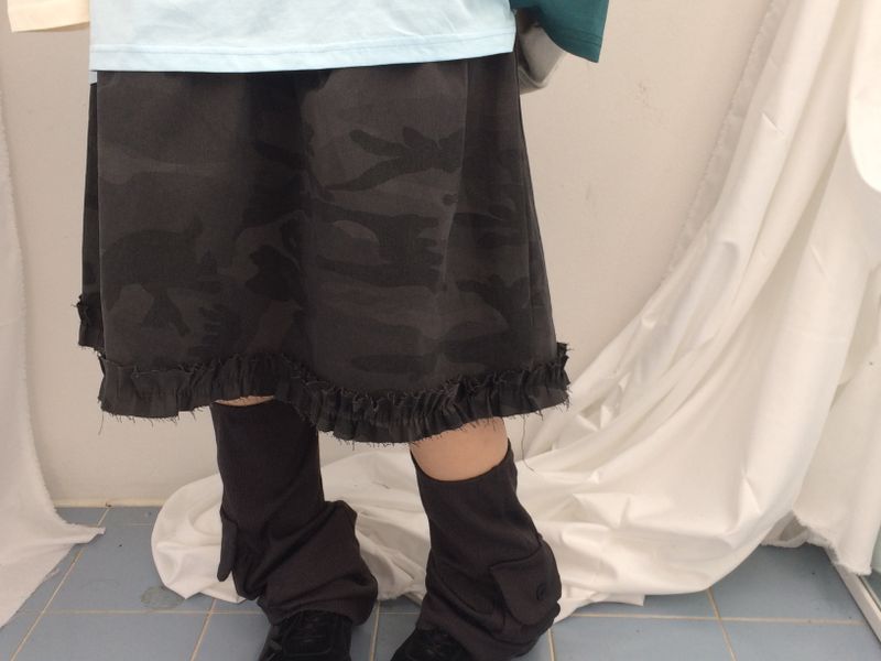 rough frill camotiered skirt