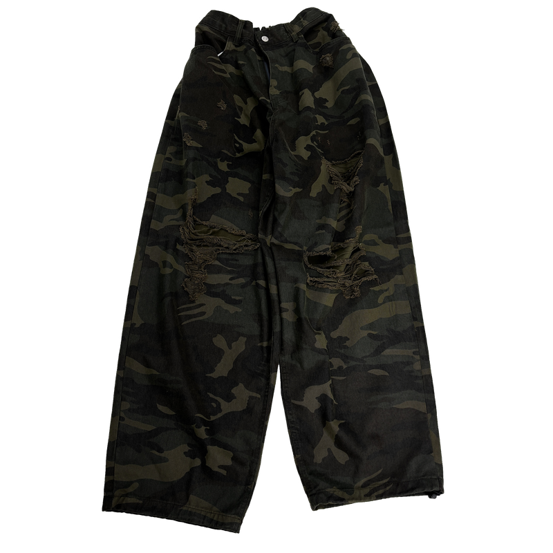 camo bio washed distressed pants