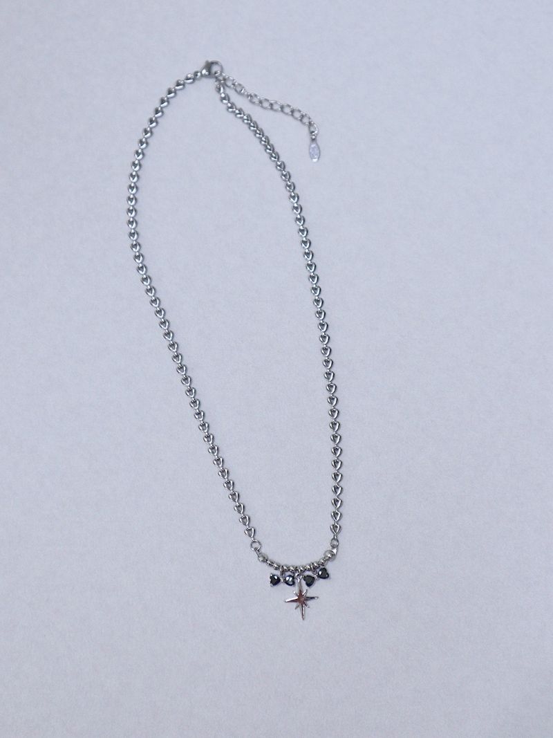black double ribbon twinkle necklace