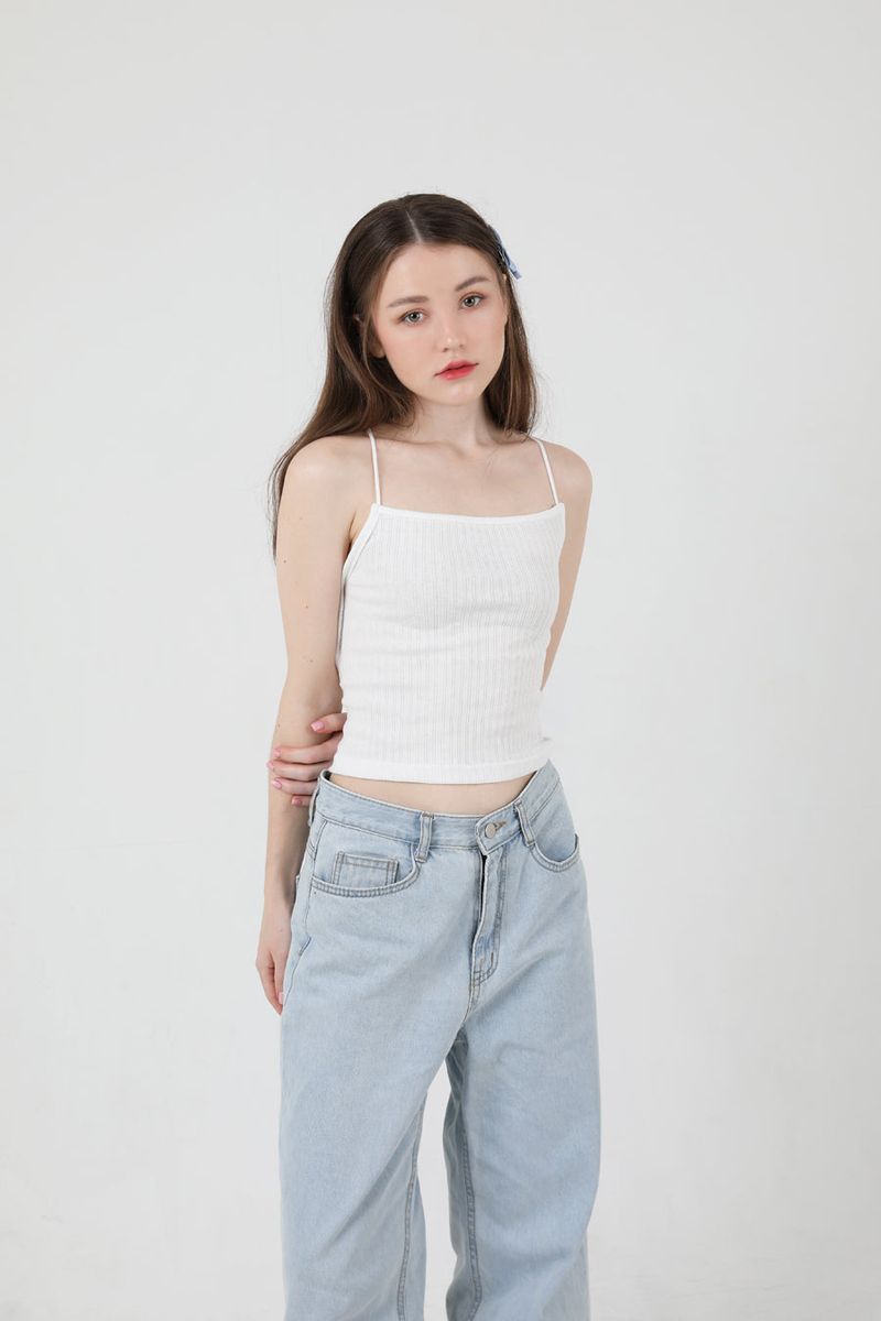 Back Slit Crop Sleeveless White