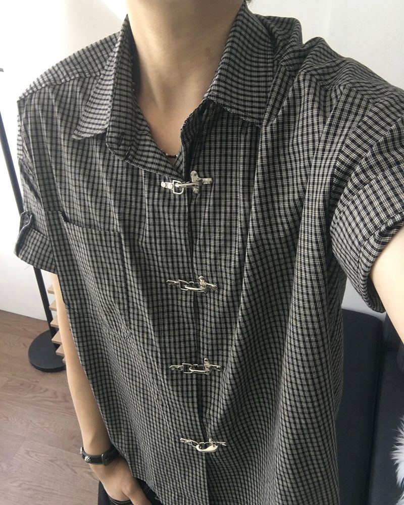 Buckcle Short Sleeve Shirt