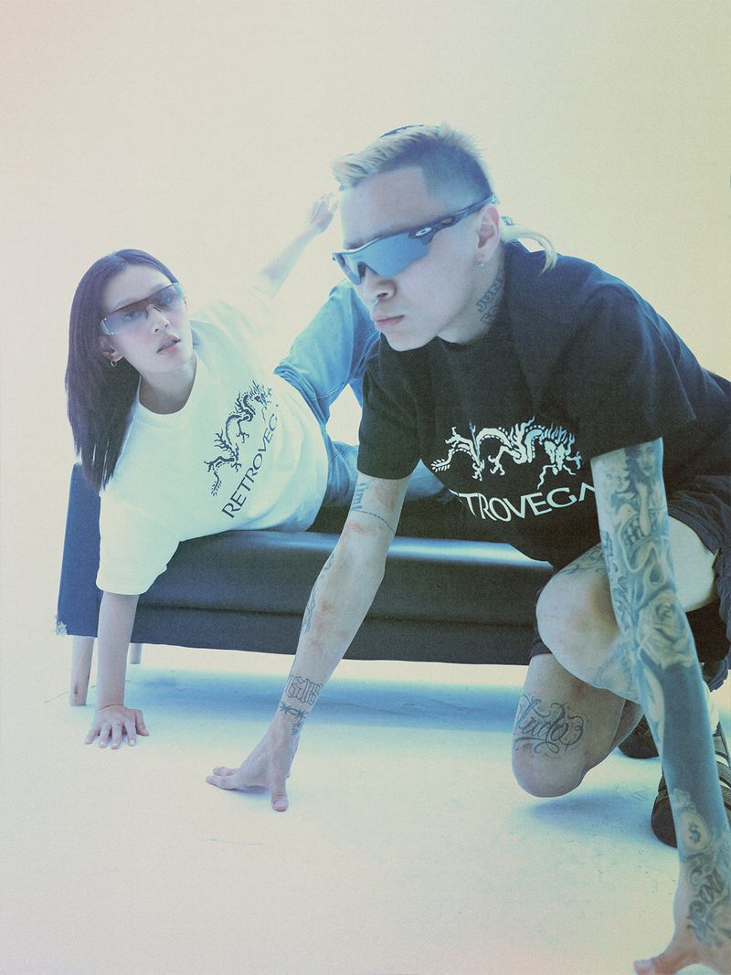 RTVG(RETROVEGAS) Bone dragon spoof t-shirt