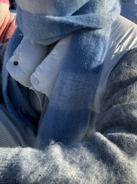 Albery's Off-White Daily Soft Muffler
