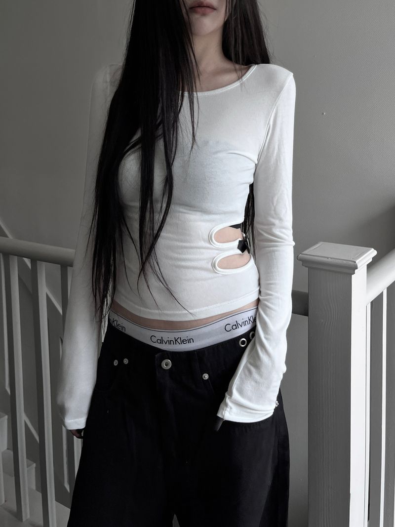 slim buckle hole slit T (2color)