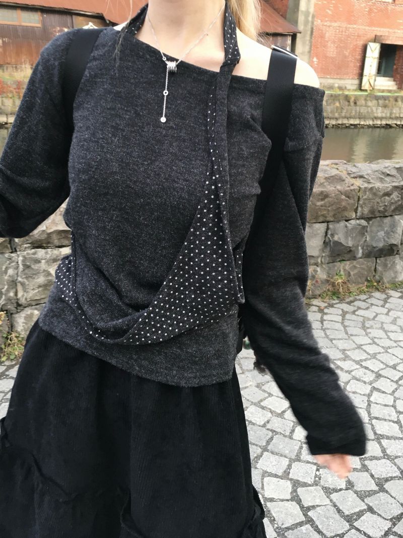 Kobe Dot Halter Neck Layered Tee (3c)
