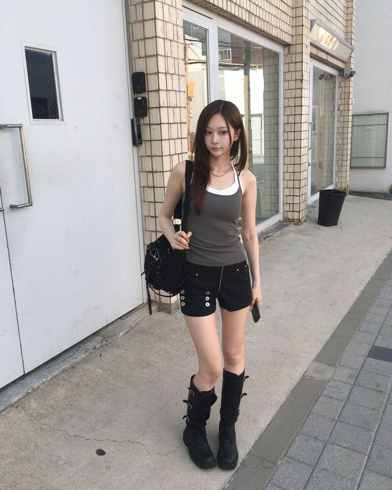 Leon zipper shorts