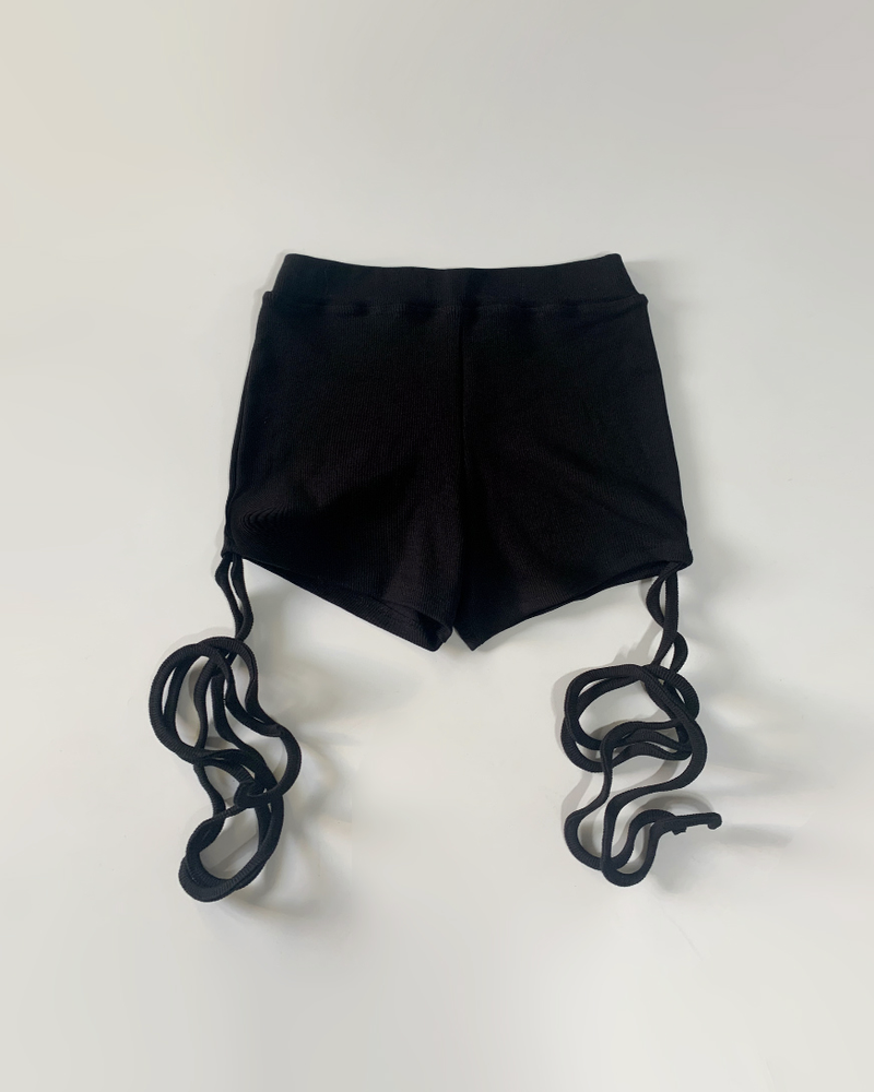 Burkina strap shorts